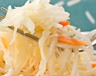 В России приготовили самую большую порцию квашеной капусты